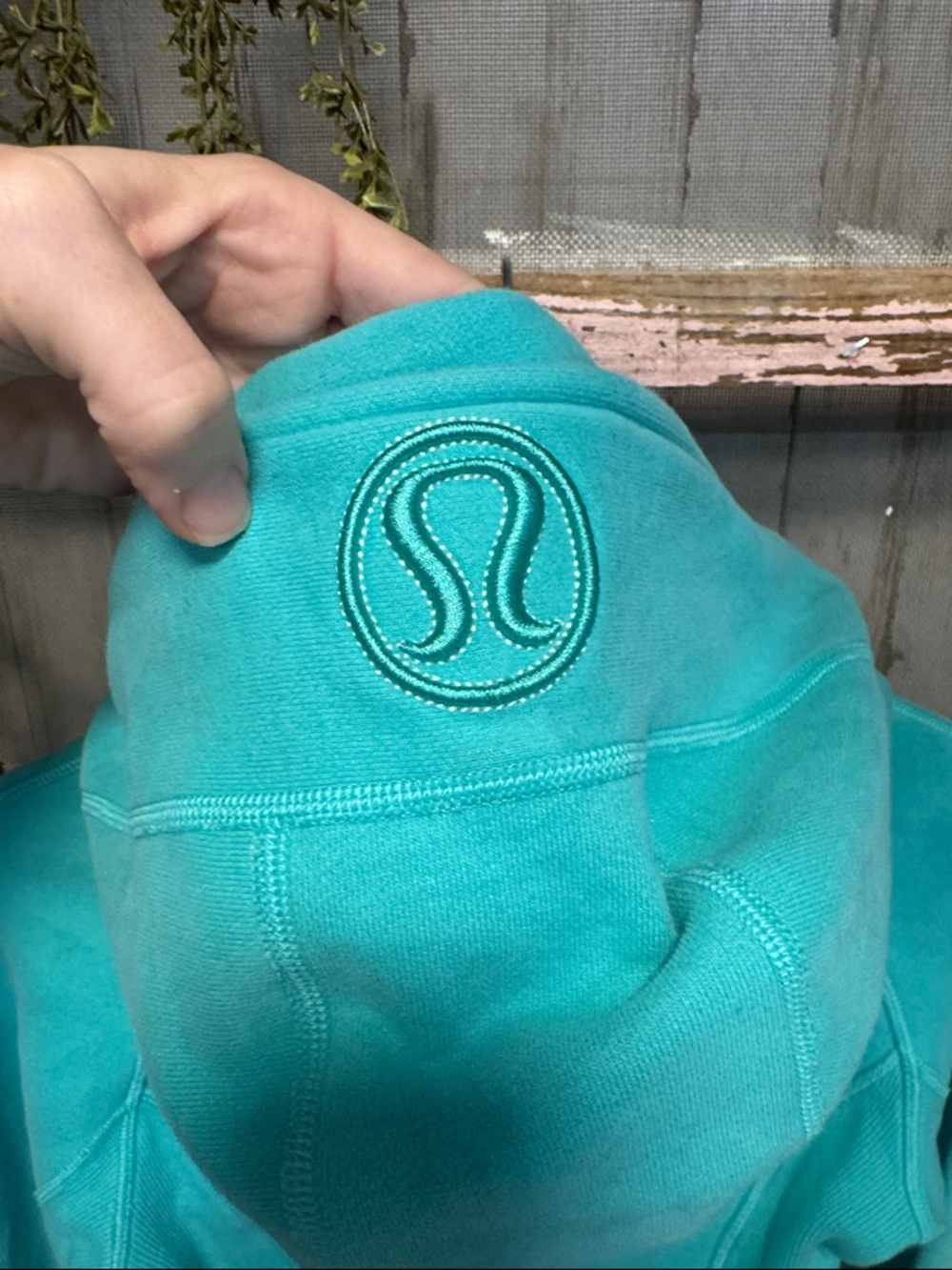 Lululemon Scuba Full-Zip Hoodie II Fleece Lined Teal Turquoise Size 4 - Picture 3 of 5
